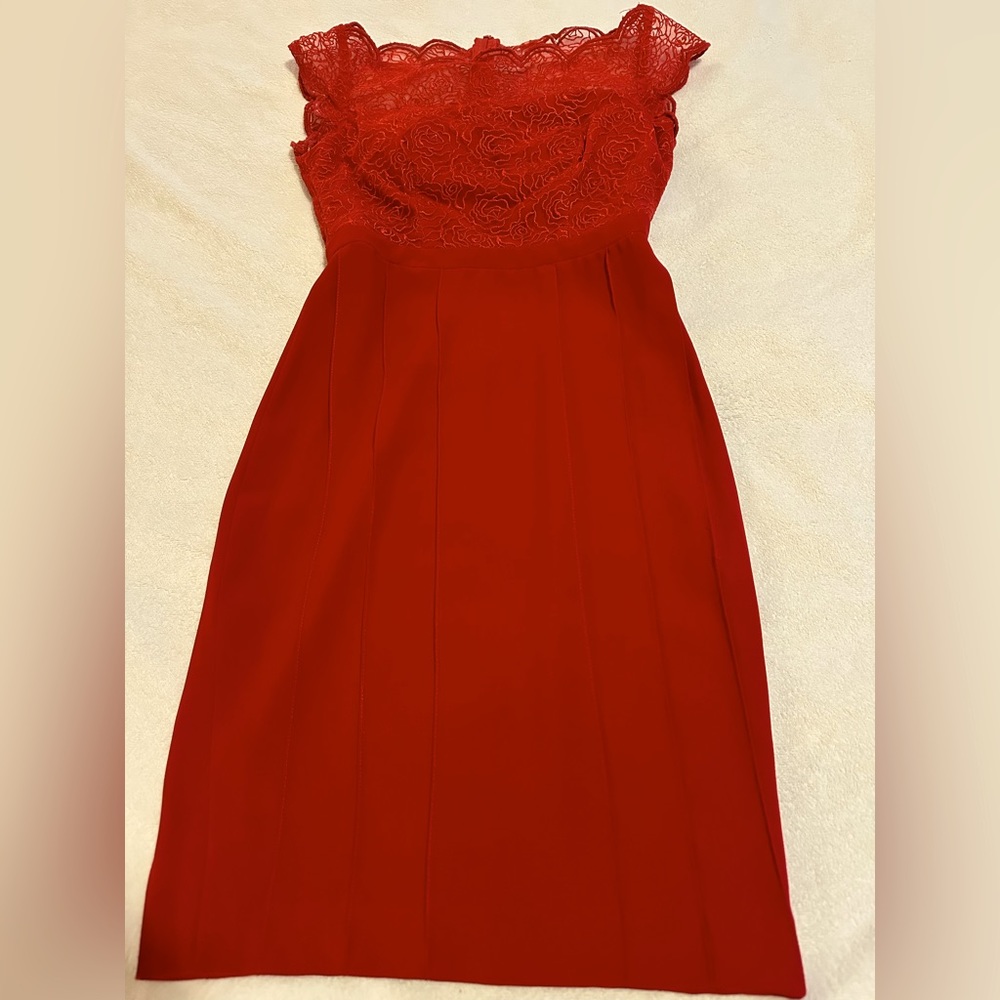 Women’s dress